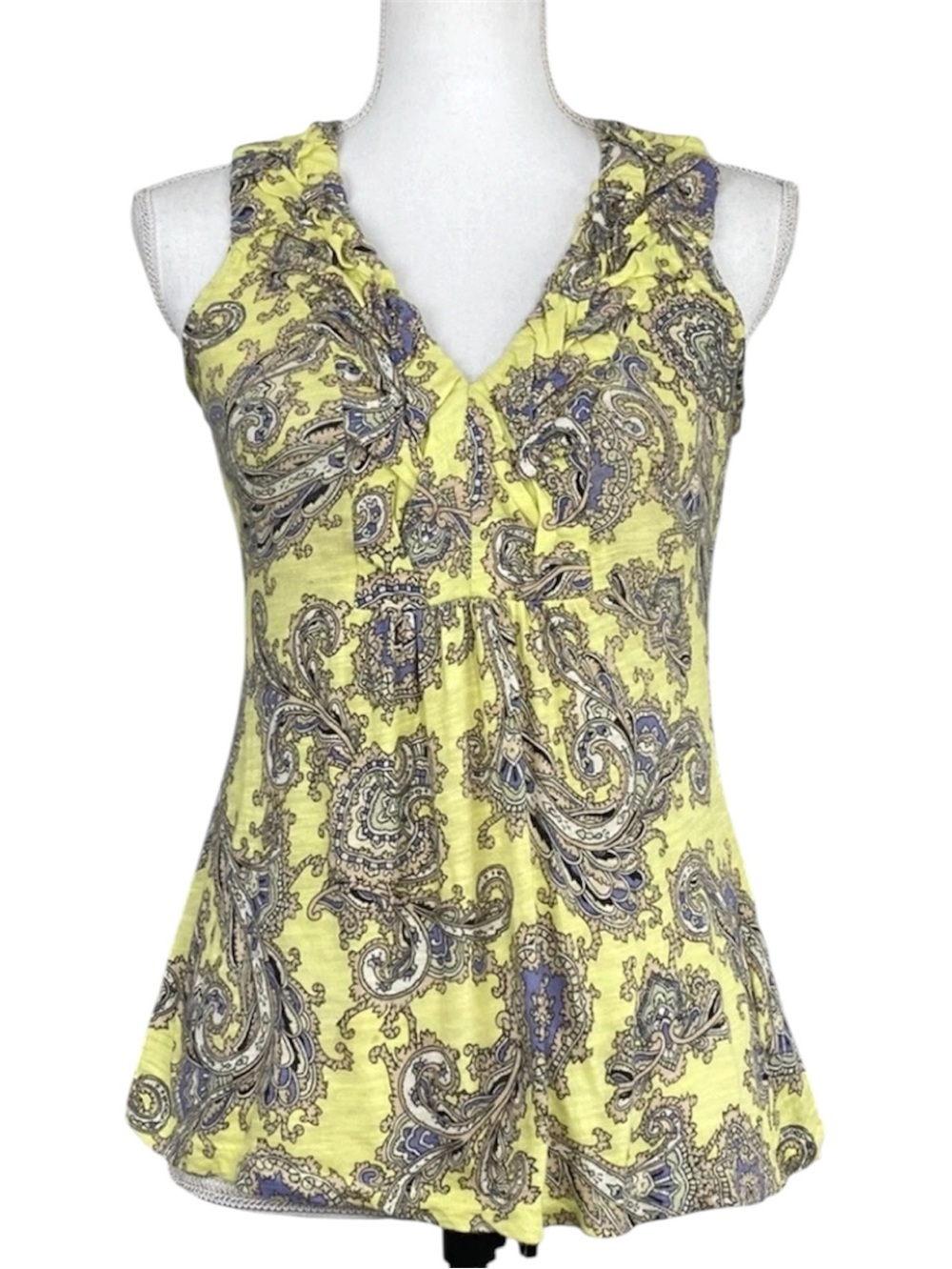 Akemi + Kin Hauraki Stylish sleeveless paisley print ruched Tank Top